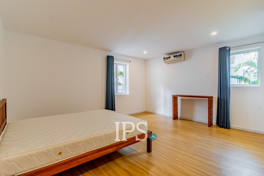 Renovated 3 Bedroom Apartment For Rent - Tonle Bassac, Phnom Penh