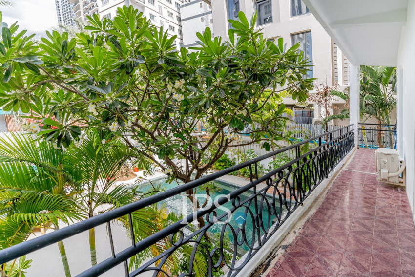 Renovated 3 Bedroom Apartment For Rent - Tonle Bassac, Phnom Penh