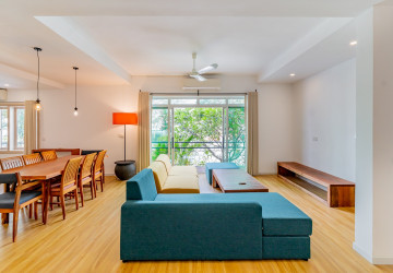 Renovated 3 Bedroom Apartment For Rent - Tonle Bassac, Phnom Penh thumbnail