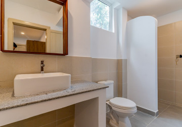 Renovated 3 Bedroom Apartment For Rent - Tonle Bassac, Phnom Penh thumbnail