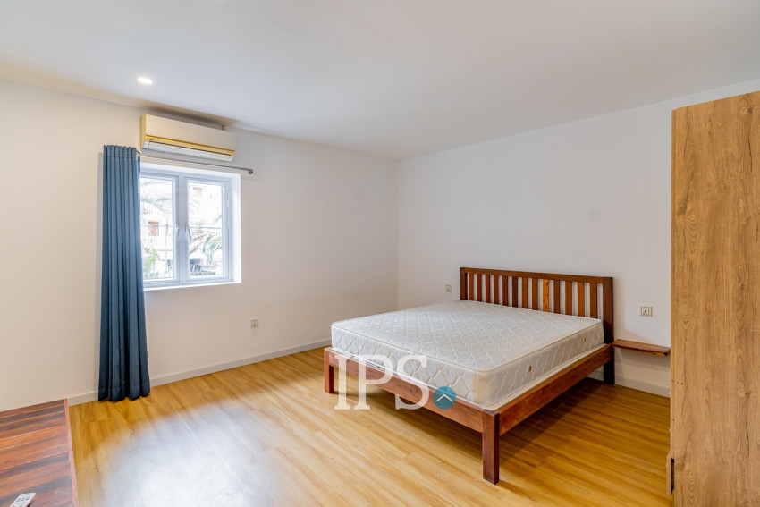 Renovated 3 Bedroom Apartment For Rent - Tonle Bassac, Phnom Penh