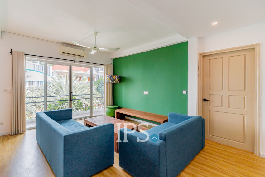 Renovated 3 Bedroom Apartment For Rent - Tonle Bassac, Phnom Penh