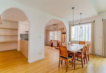 Renovated 3 Bedroom Apartment For Rent - Tonle Bassac, Phnom Penh thumbnail