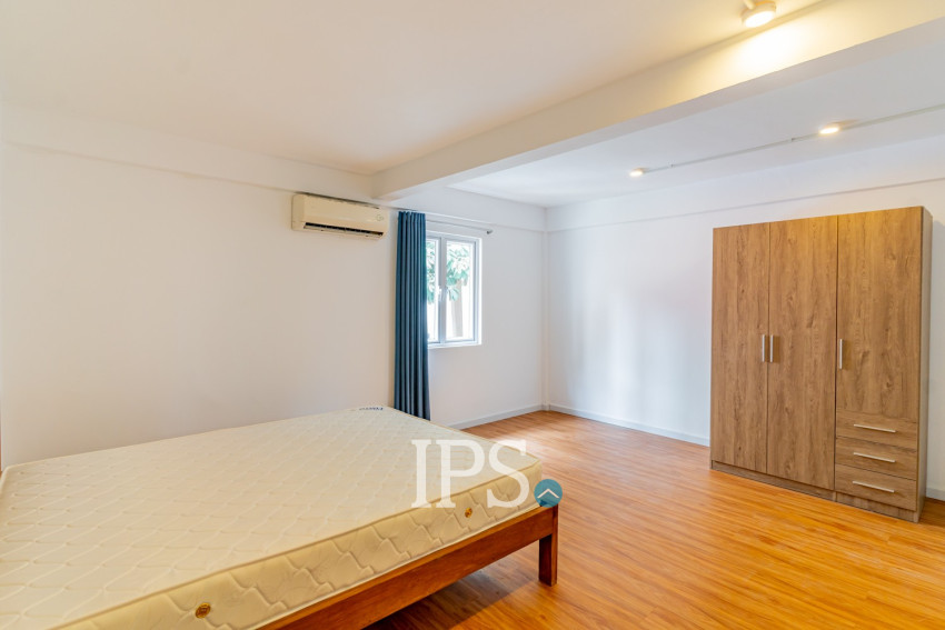 Renovated 3 Bedroom Apartment For Rent - Tonle Bassac, Phnom Penh