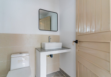 Renovated 3 Bedroom Apartment For Rent - Tonle Bassac, Phnom Penh thumbnail