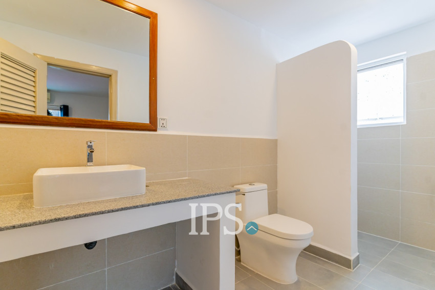 Renovated 3 Bedroom Apartment For Rent - Tonle Bassac, Phnom Penh
