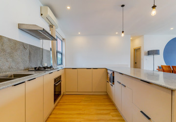 Renovated 3 Bedroom Apartment For Rent - Tonle Bassac, Phnom Penh thumbnail