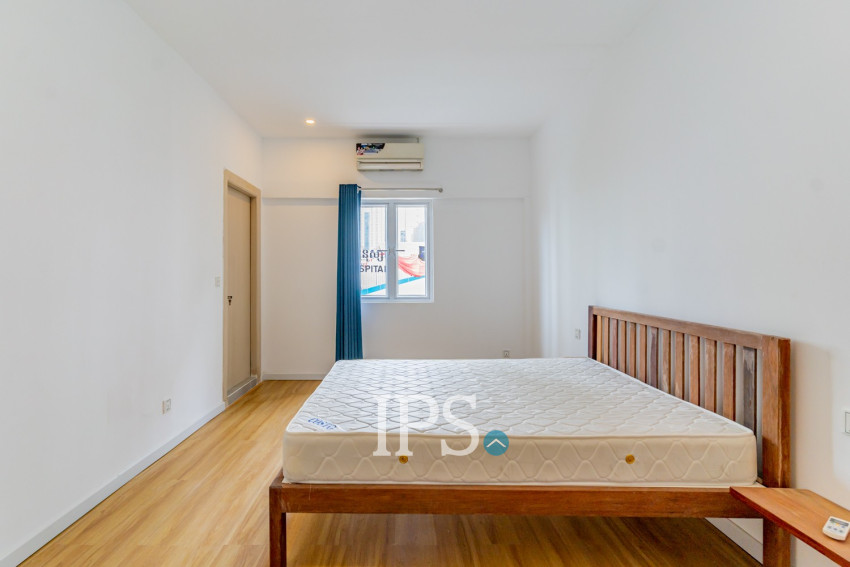Renovated 3 Bedroom Apartment For Rent - Tonle Bassac, Phnom Penh