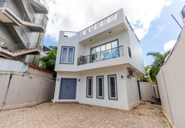 2 Bedroom Villa For Rent - Svay Dangkum, Siem Reap thumbnail