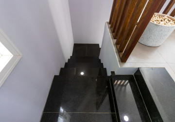 2 Bedroom Villa For Rent - Svay Dangkum, Siem Reap thumbnail