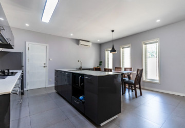 2 Bedroom Villa For Rent - Svay Dangkum, Siem Reap thumbnail