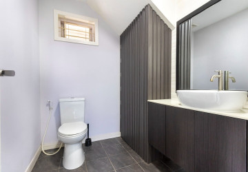 2 Bedroom Villa For Rent - Svay Dangkum, Siem Reap thumbnail