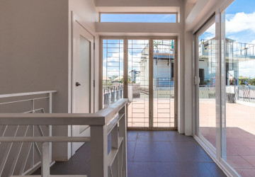 2 Bedroom Villa For Rent - Svay Dangkum, Siem Reap thumbnail