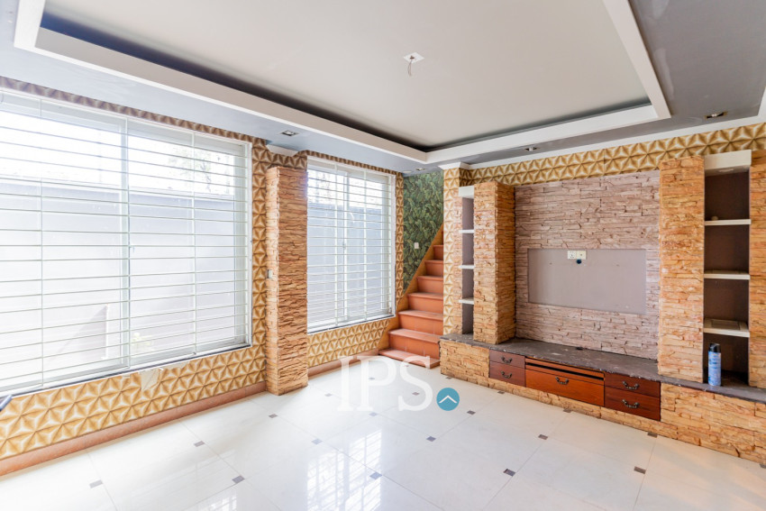 168 Sqm Shophouse For Rent - Tonle Bassac, Phnom Penh