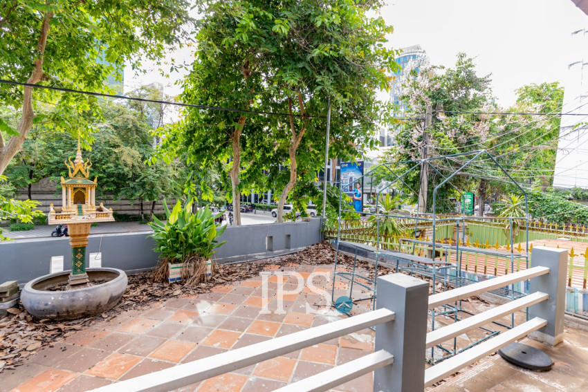 168 Sqm Shophouse For Rent - Tonle Bassac, Phnom Penh