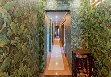 168 Sqm Shophouse For Rent - Tonle Bassac, Phnom Penh thumbnail