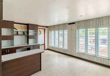 168 Sqm Shophouse For Rent - Tonle Bassac, Phnom Penh thumbnail