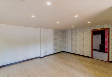 168 Sqm Shophouse For Rent - Tonle Bassac, Phnom Penh thumbnail