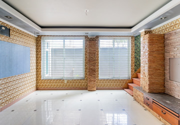 168 Sqm Shophouse For Rent - Tonle Bassac, Phnom Penh thumbnail