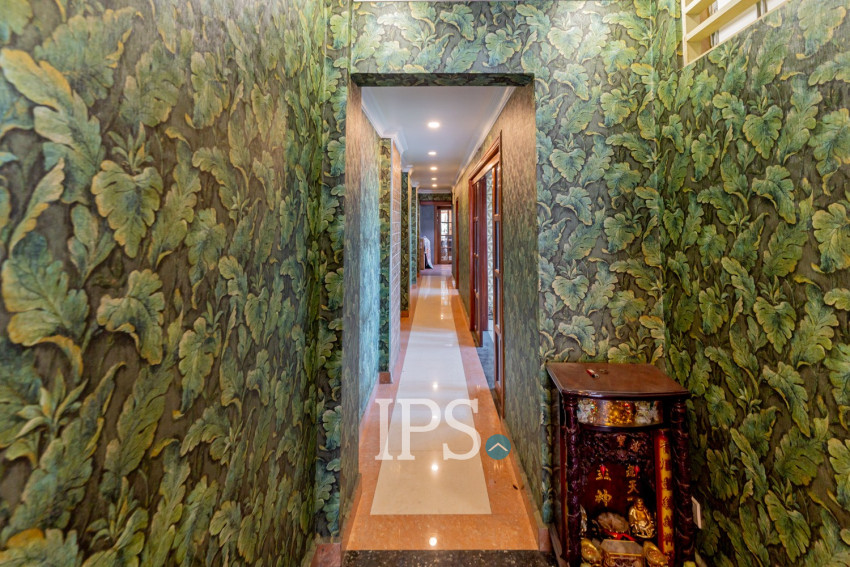 168 Sqm Shophouse For Rent - Tonle Bassac, Phnom Penh
