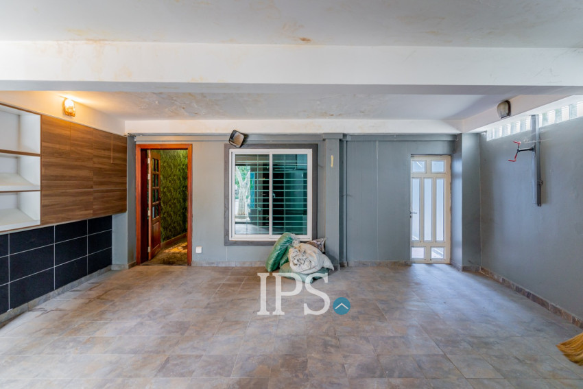 168 Sqm Shophouse For Rent - Tonle Bassac, Phnom Penh