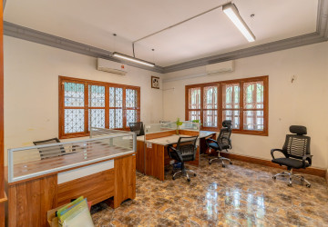7 Bedroom Commercial Villa For Rent - BKK1, Phnom Penh thumbnail