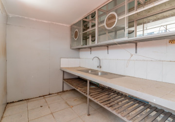 7 Bedroom Commercial Villa For Rent - BKK1, Phnom Penh thumbnail