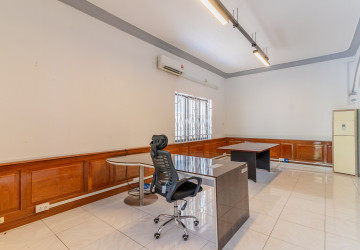 7 Bedroom Commercial Villa For Rent - BKK1, Phnom Penh thumbnail