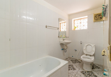 7 Bedroom Commercial Villa For Rent - BKK1, Phnom Penh thumbnail