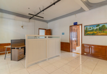 7 Bedroom Commercial Villa For Rent - BKK1, Phnom Penh thumbnail