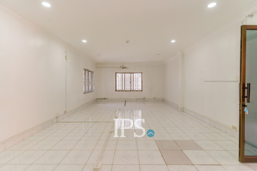 7 Bedroom Commercial Villa For Rent - BKK1, Phnom Penh