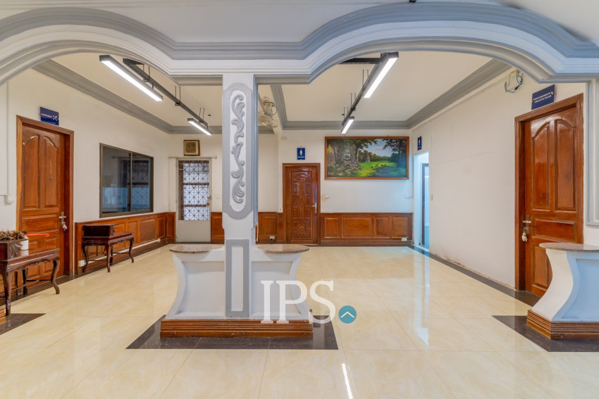 7 Bedroom Commercial Villa For Rent - BKK1, Phnom Penh