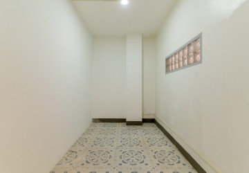 7 Bedroom Commercial Villa For Rent - BKK1, Phnom Penh thumbnail