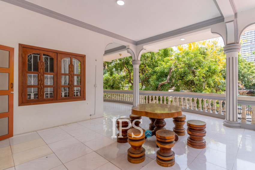 7 Bedroom Commercial Villa For Rent - BKK1, Phnom Penh