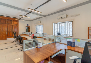 7 Bedroom Commercial Villa For Rent - BKK1, Phnom Penh thumbnail