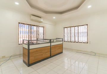 7 Bedroom Commercial Villa For Rent - BKK1, Phnom Penh thumbnail