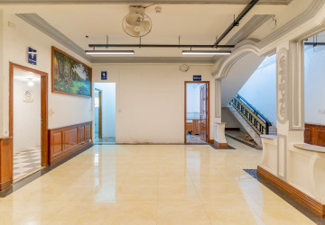 7 Bedroom Commercial Villa For Rent - BKK1, Phnom Penh thumbnail