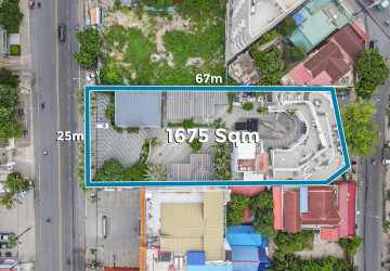 1675 Sqm Commercial Space For Rent - Beoung Kak 2, Phnom Penh thumbnail