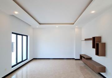 4 Bedroom Twin Villa For Sale - Borey Tourism, Kandaek, Prasat Bakong, Siem Reap thumbnail