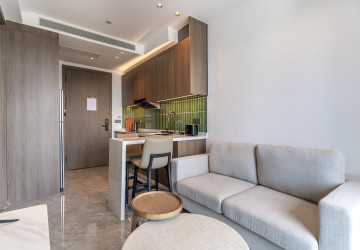 1 Bedroom Serviced Apartment For Rent - Tonle Bassac, Phnom Penh thumbnail