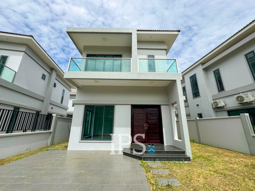 3 Bedroom Villa For Sale - Borey Tourism, Kandaek, Prasat Bakong, Siem Reap
