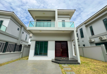 3 Bedroom Villa For Sale - Borey Tourism, Kandaek, Prasat Bakong, Siem Reap thumbnail