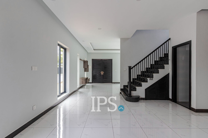 3 Bedroom Villa For Sale - Borey Tourism, Kandaek, Prasat Bakong, Siem Reap