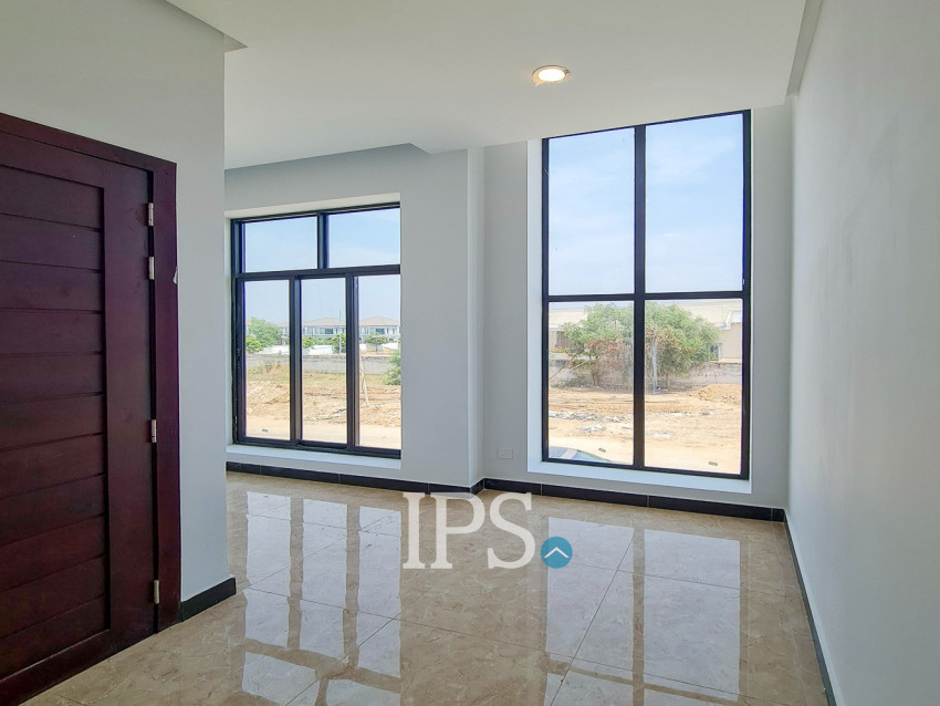 4 Bedroom Villa For Sale - Borey Tourism, Kandaek, Prasat Bakong, Siem Reap