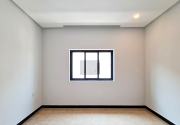 4 Bedroom Villa For Sale - Borey Tourism, Kandaek, Prasat Bakong, Siem Reap thumbnail