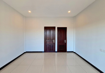 2 Bedroom Shophouse For Sale - Borey Tourism, Kandaek, Prasat Bakong, Siem Reap thumbnail