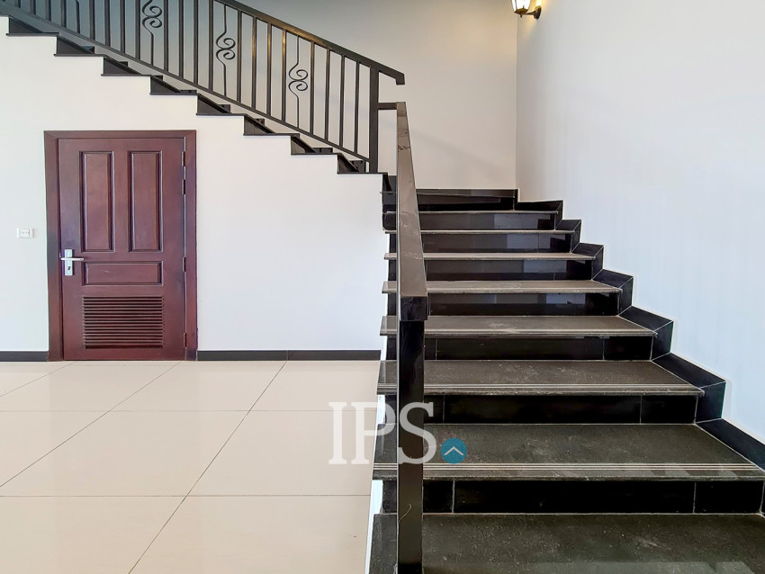 2 Bedroom Shophouse For Sale - Borey Tourism, Kandaek, Prasat Bakong, Siem Reap