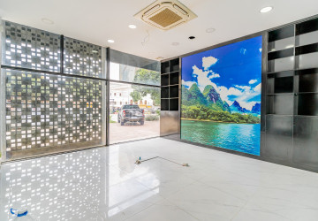 179 Sqm Retail Space For Rent - Tonle Bassac, Phnom Penh thumbnail
