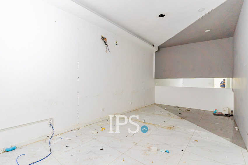 179 Sqm Retail Space For Rent - Tonle Bassac, Phnom Penh