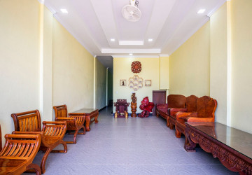 2 Bedroom Flat For Rent - Slor Kram, Siem Reap thumbnail